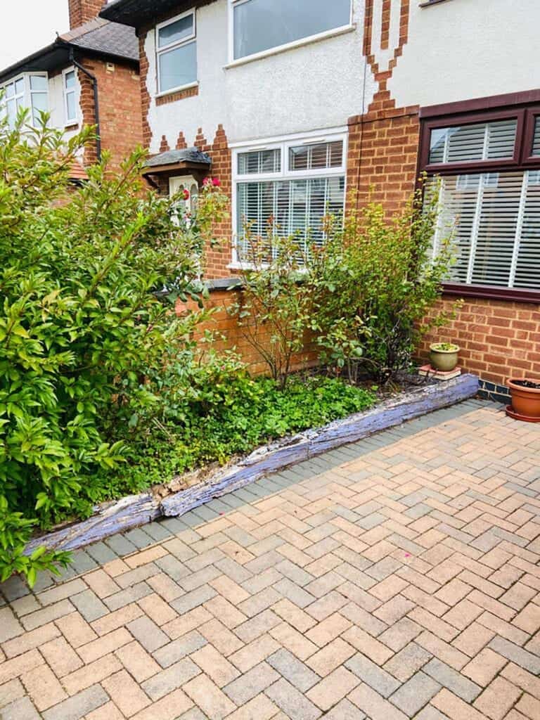 Garden Tidy and Railway Sleepers - SJG Maintenance